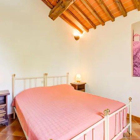 Countryside In Gambassi Terme With Garden Holiday home