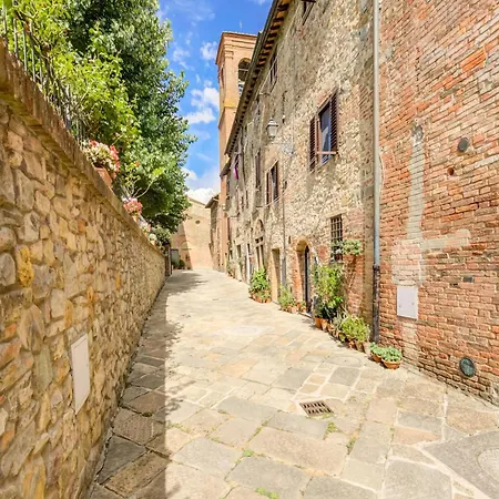 Countryside In Gambassi Terme With Garden Holiday home *