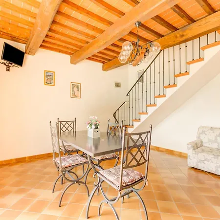 Countryside In Gambassi Terme With Garden Holiday home