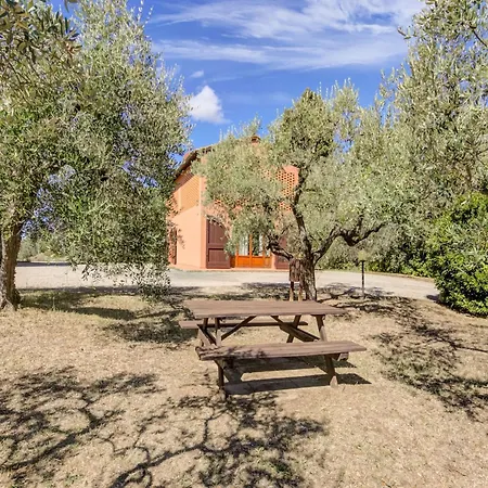 Countryside In Gambassi Terme With Garden