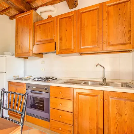 Countryside In Gambassi Terme With Garden Holiday home Querce (Lucca)