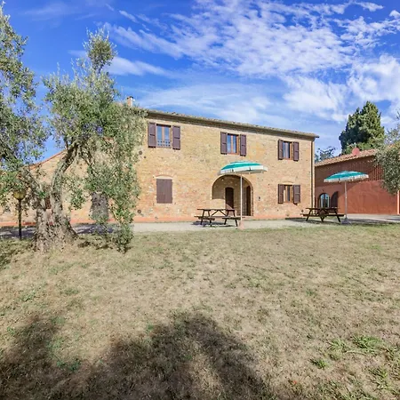 Countryside In Gambassi Terme With Garden Holiday home